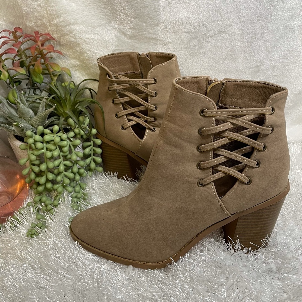 Yoki Tan Booties